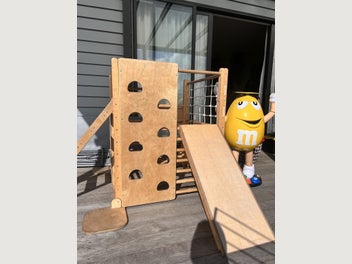 Image 1 of 5