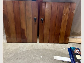 Image 1 of 7