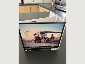 Image 1 of 7