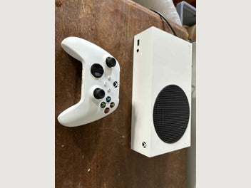Image 1 of 3