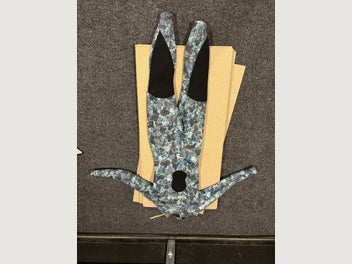 Image 1 of 6