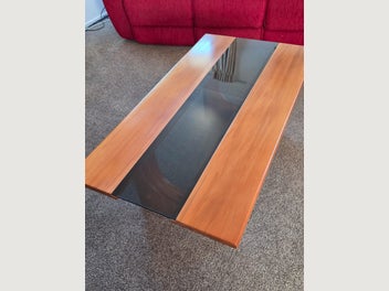 Image 1 of 7