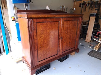 Image 1 of 2