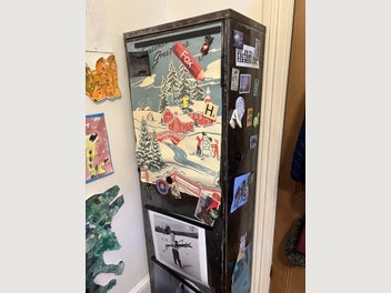 Image 1 of 6