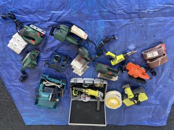 Image 1 of 6