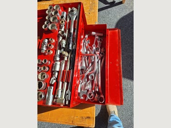 Image 1 of 5