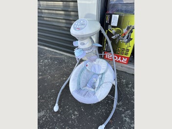 Image 1 of 5