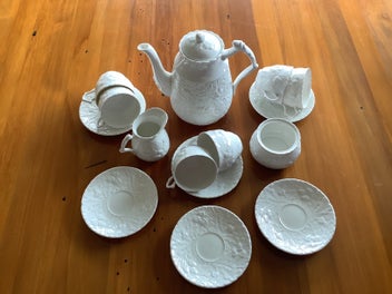 Image 1 of 5