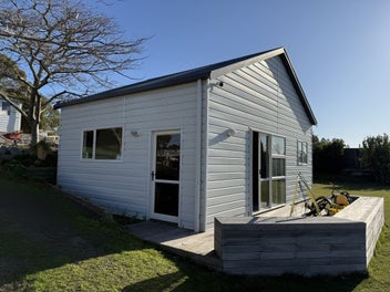 Image 1 of 1