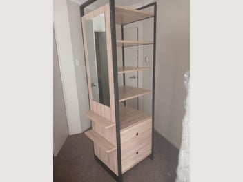 Image 1 of 4