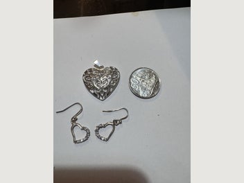 Image 1 of 5