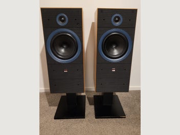 Bay of Plenty Closes: Mon, 4 Aug Bowers &amp; Wilkins Matrix 2 Speakers No reserve $450.00 Buy Now $550.00  			