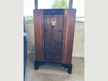 Image 1 of 5