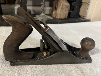 Image 1 of 7