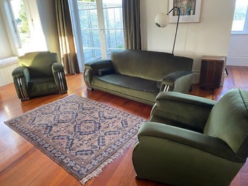 Image 1 of 4