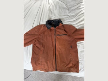 Image 1 of 7