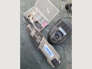 Image 1 of 3
