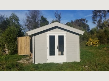 Image 1 of 20