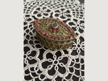 Image 1 of 3