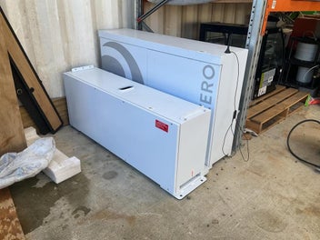 Image 1 of 7