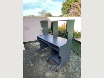 Image 1 of 1