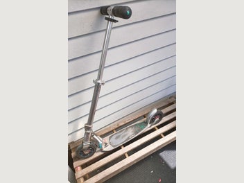 Image 1 of 6