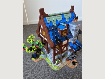 Image 1 of 4