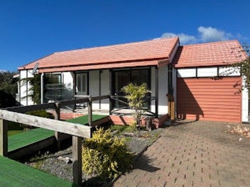 Image 1 of 20