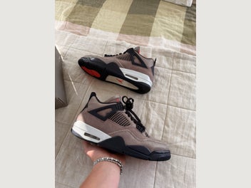 Image 1 of 4