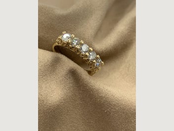 Image 1 of 5