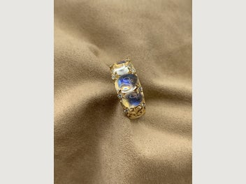 Image 1 of 7