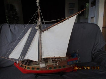 Image 1 of 8