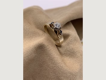 Image 1 of 4