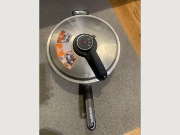 Image 1 of 8