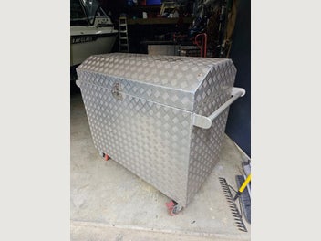 Image 1 of 4