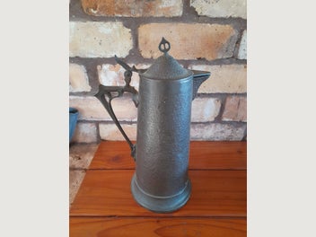 Image 1 of 6
