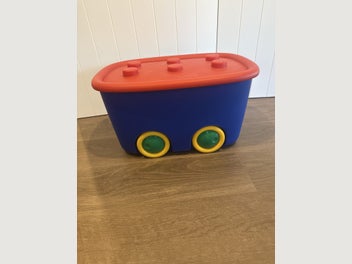Image 1 of 3