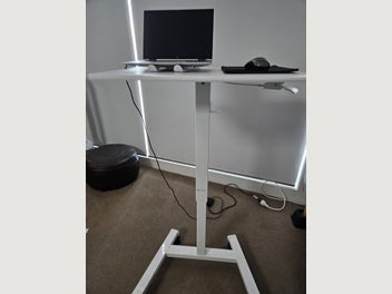 Image 1 of 7