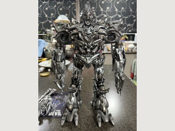 Image 1 of 7