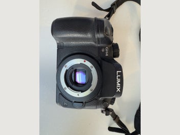 Image 1 of 7