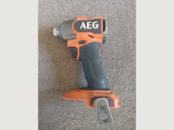 Image 1 of 6