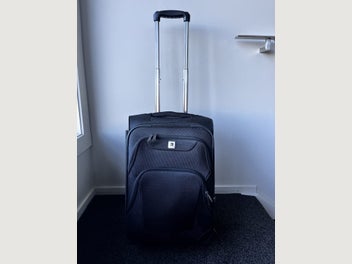 Image 1 of 7