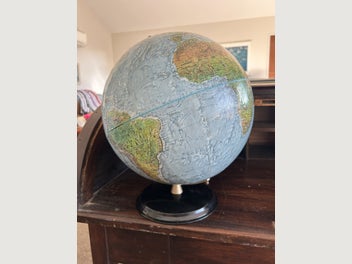 Image 1 of 7