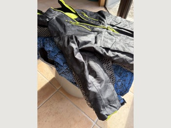 Image 1 of 18