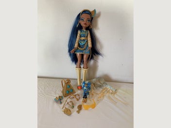 Image 1 of 1
