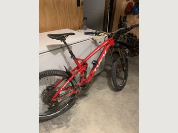 Image 1 of 7