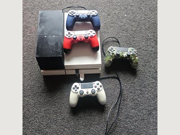 Image 1 of 3