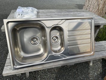 Image 1 of 8