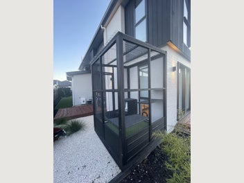 Image 1 of 7