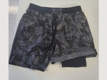 Image 1 of 7